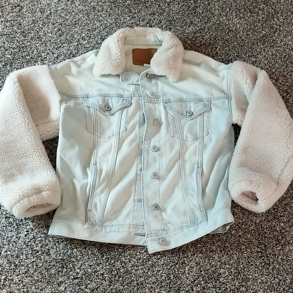 American Eagle Sherpa Sleeve Denim Jacket